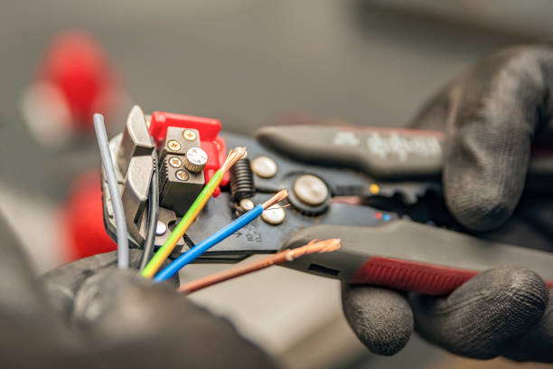 Best Industrial Electrical Services  in Ackerman, MS